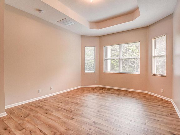 5th image of 160 NW Pleasant Grove Way