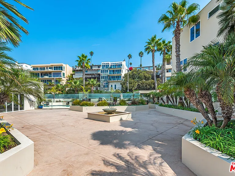 7301 Vista Del Mar Ave #A110 — Photo 32
