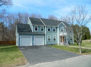 11 Higgins Rd, Marblehead, MA 01945