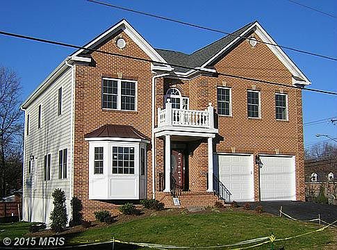 2nd image of 2396 Hurst St