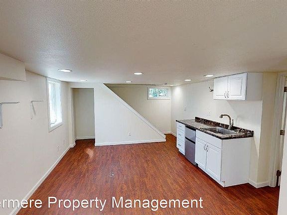 4th image of 203 N Blue St #8872843