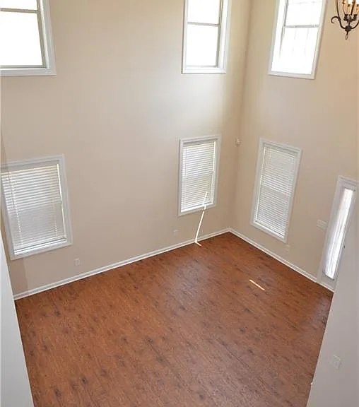 455 Wakefield Trce — Photo 4