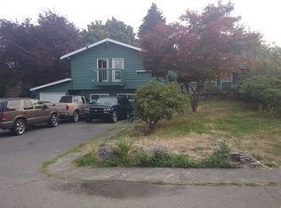 9514 1/2 12th Ave NW, Seattle, WA 98117