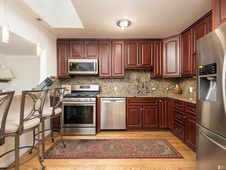724 De Haro St — Photo 14