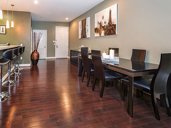 5th image of 4820 Bellflower Ave #205