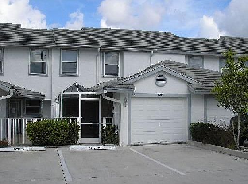 3/2.5/Garage, Built 2000