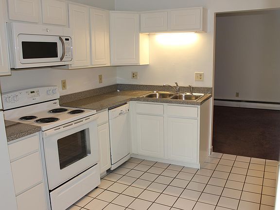 2nd image of 2416 Salutaris Ave #2