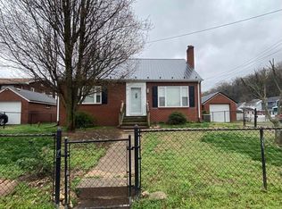 808 24th St, Ashland, KY 41101