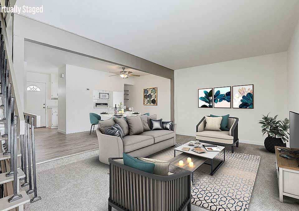Open Living/Dining Area