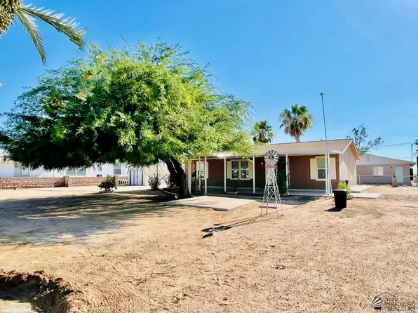 8806 S Mary Ann Ct, Tacna, AZ 85356