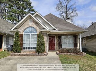 9070 Brookline Ln, Helena, AL 35080