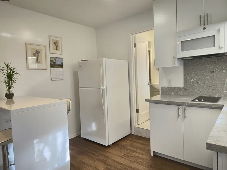 2336 Beckwith St #D — Photo 4