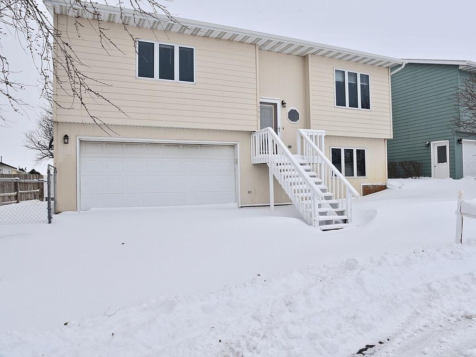 111 Village Dr, Pierre, SD 57501 Zillow