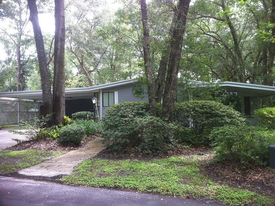1st image of 515 Leaf Cir