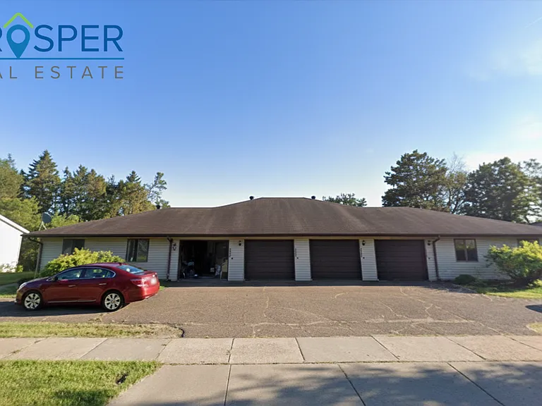 2305 Frank St — Photo 1