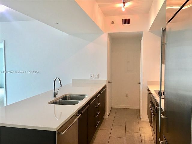 1st image of 500 Brickell Ave APT 1505