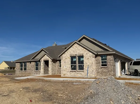108 Snowy Owl Trl, Rhome, TX 76078