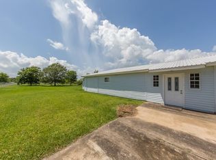 3020 Cemetery Rd, Santa Fe, TX 77517