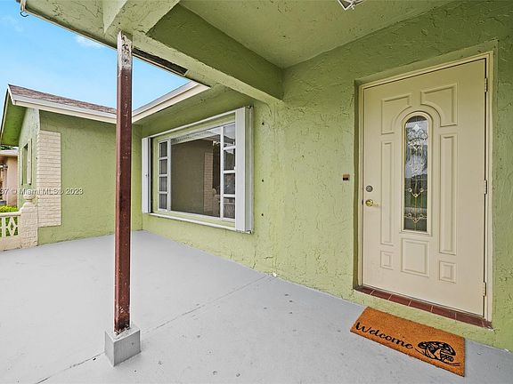 4th image of 7005 NW 92nd Ter