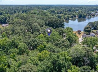 410A Dare Rd, Yorktown, VA 23692