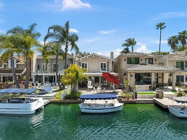 21841 Ticonderoga Ln, Lake Forest, CA 92630