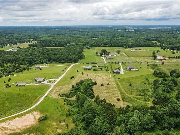 3rd image of 12372 Georgia Hills Dr