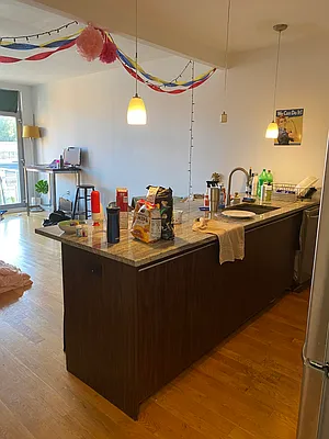 Rented by Chana Ofek, LREB | media 27