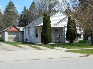 1208 Ellis Ave, Iowa Falls, IA 50126