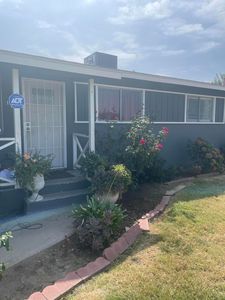 1129 W Tulare Avenue, Tulare, CA, 93274