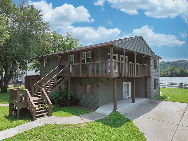 414 Wayne Jackson Rd — Photo 6