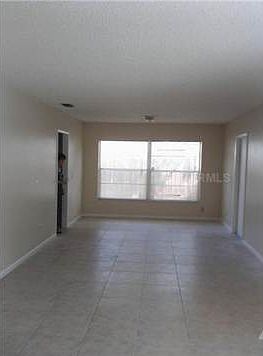 4th image of 14010 Briardale Ln