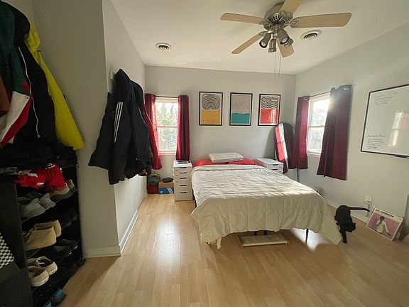 5th image of 2123 W Main St #B