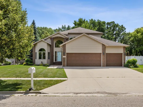 525-20 1/2 Ave E, West Fargo, ND 58078