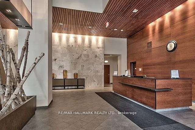 320 City Centre Dr #317 — Photo 5