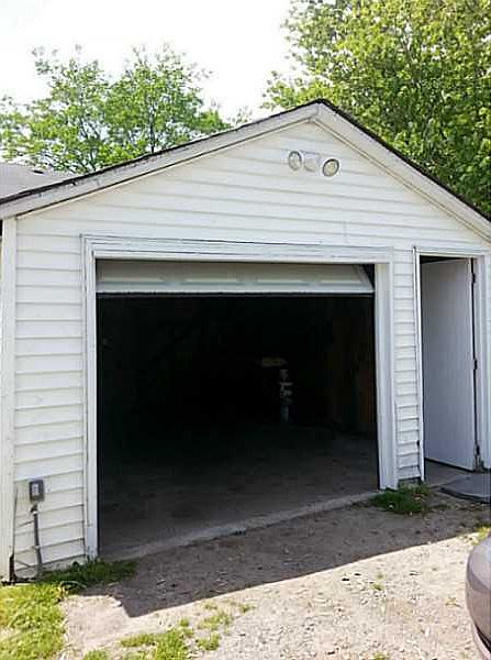 2nd image of 313 Atlantic Ave