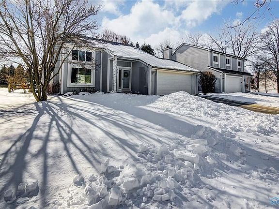 3rd image of 620 Centerfield Dr