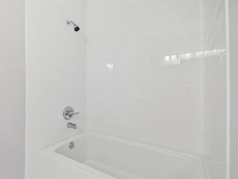 3430 High Hampton Cir — Photo 24