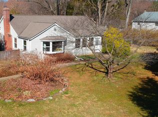 2728 Bird View Rd, Westminster, MD 21157