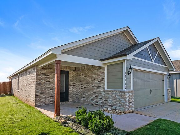 3rd image of 12732 Carrara Ln