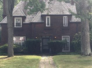 15608 Glynn Rd, East Cleveland, OH 44112