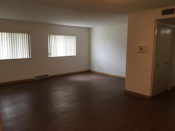 4th image of 603 Lepere Ave APT 1W