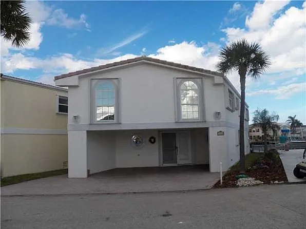 1060 Nettles Blvd, Jensen Beach, FL 34957