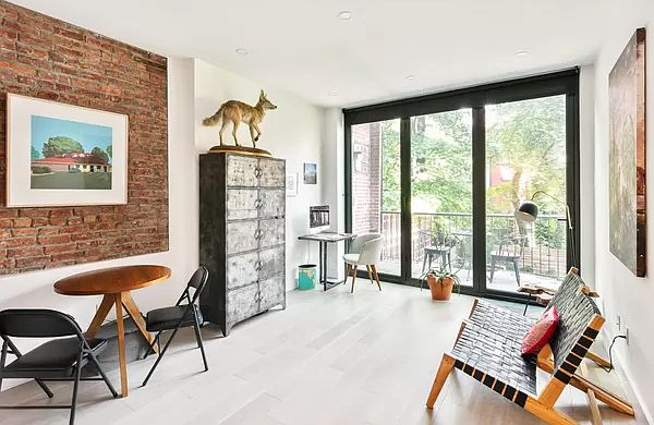 1st image of 9 Charles St #1B