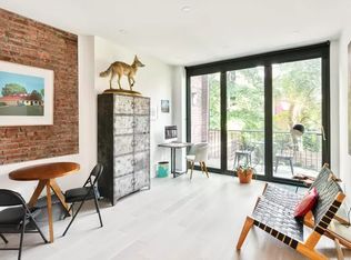 9 Charles St #1B, New York, NY 10014