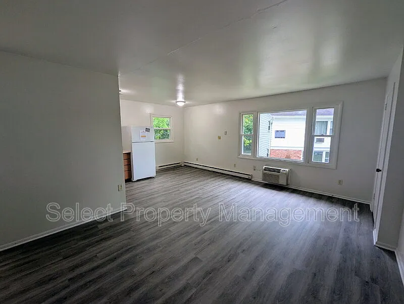 2 bed, 1.0 bath, 660 sqft, $999 — Photo 4