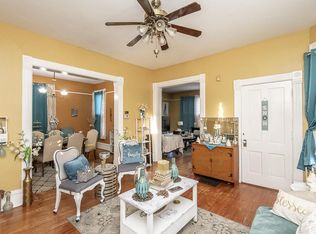 2900 W Kilbourn Ave, Milwaukee, WI 53208