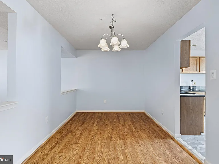 1518 Deep Gorge Ct — Photo 9