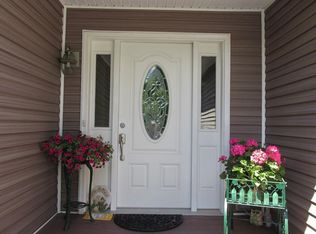 18 Nancy Ann Ln, Merrimac, MA 01860