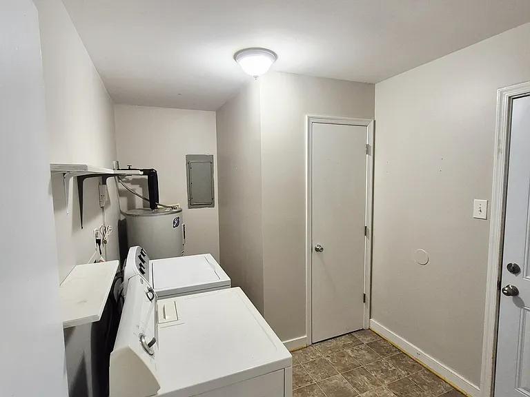 3041 Clintwood Rd — Photo 15