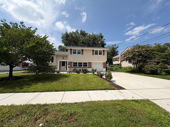 3rd image of 301 Fairmount Ave